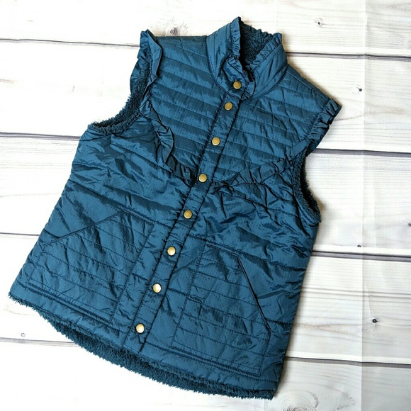 Free People Jackets & Blazers - ❄️ BOGO Free People | Blue Quilted Fuzzy Vest